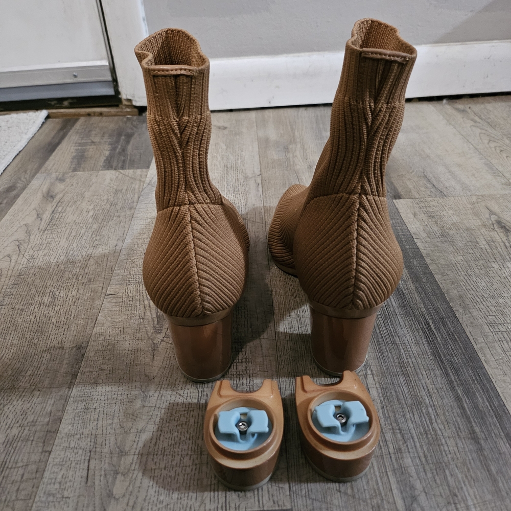 Pashion Footwear Whiskey Bootie - Picture 4 of 5